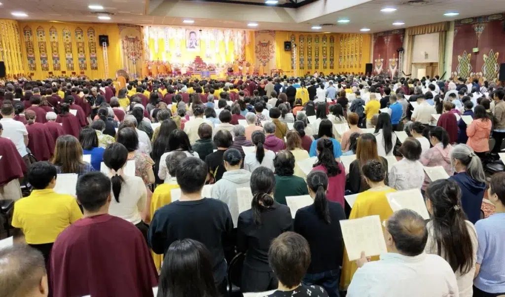 Photo Courtesy: Joyce Lee (More than a thousand Dharma masters, rinpoches, and lay practitioners convened for a two-day Dharma Assembly honoring the Holy Birthday of H.H. Dorje Chang Buddha III)
