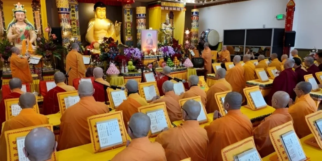 Photo Courtesy: Joyce Lee. The Holy Miracles Temple held a Dharma Assembly to honor the Holy Birthday of Amitabha Buddha.